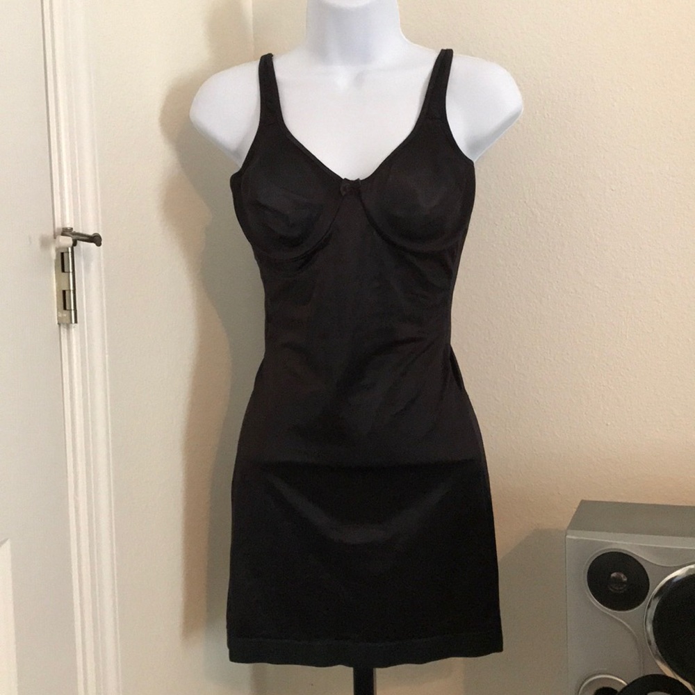 Women’s Flexees Black mini Full Body Slip w/brief